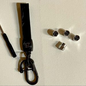 Honda fob Keychain black, valve Stem caps silver